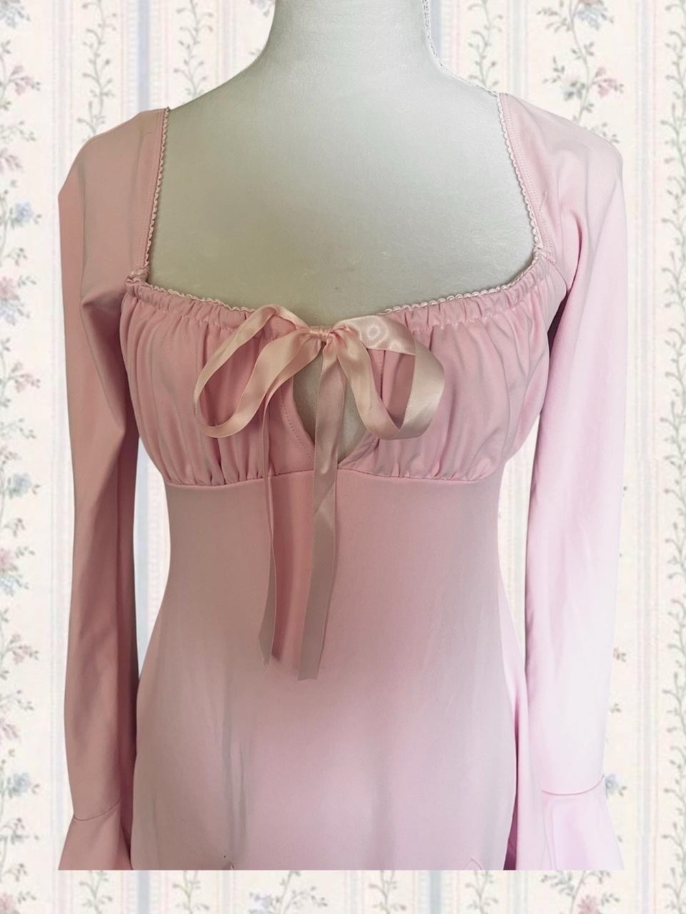 Sugar Thrillz Pale Pink Long-Sleeve Babydoll Chemise with Ribbon - Picture 2 of 3